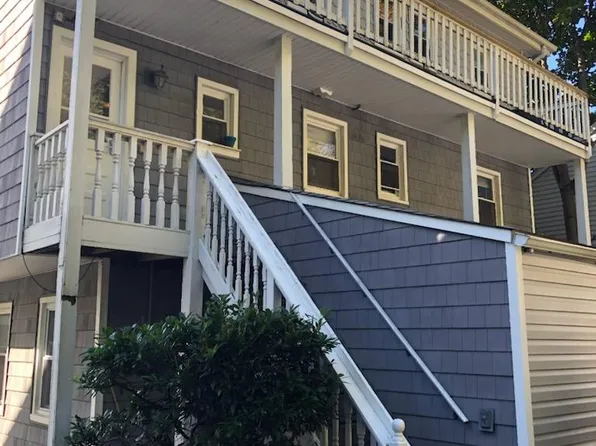 76 Bayview Ave #C, Northport, NY 11768