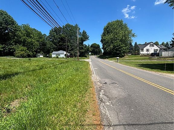 4th image of 1660 Hilbish Ave