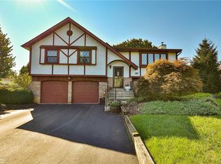 4832 Hemlock St, Allentown, PA 18106