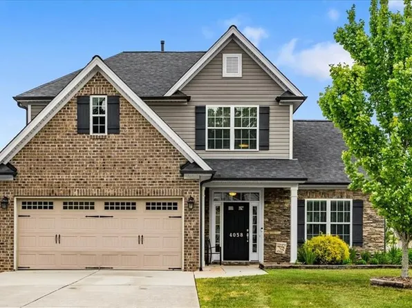 4058 Saint Johns St, High Point, NC 27265