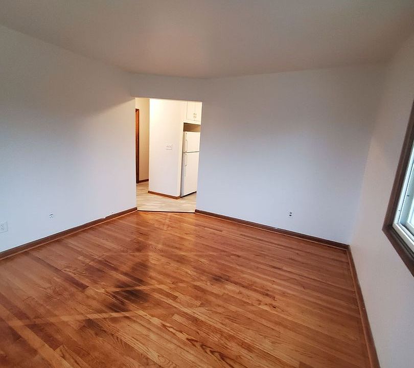 1st image of 411 N Moreland Blvd APT 15