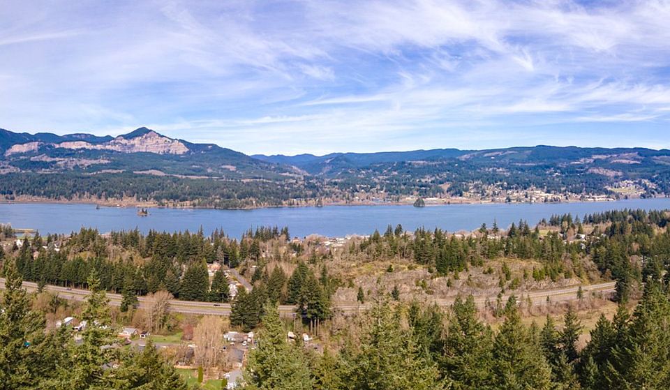 1st image of Dry Creek Rd