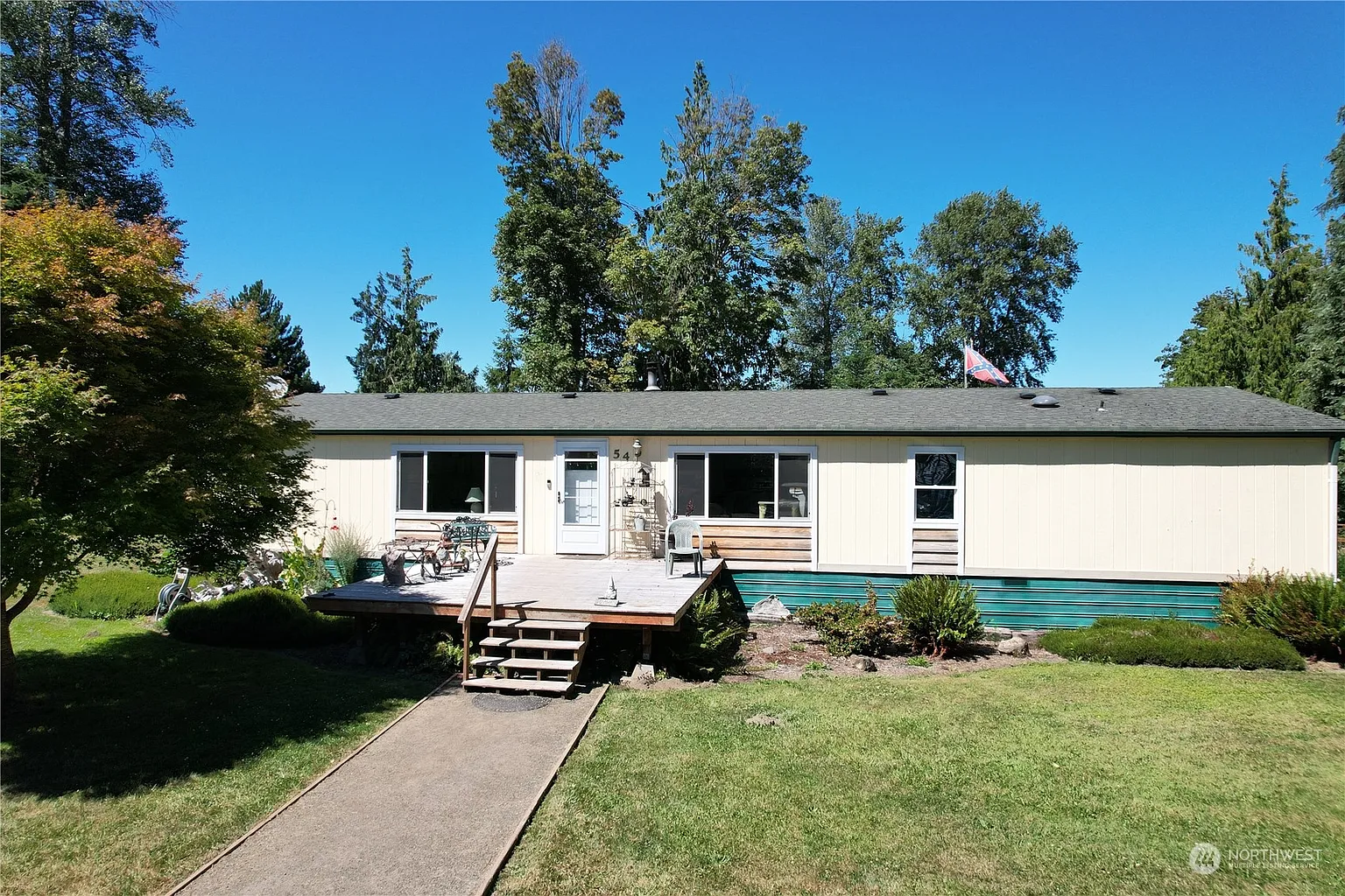 54 Green Briar Lane photo 1