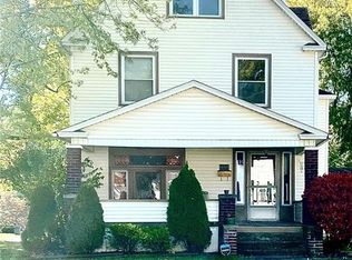 205 W 3rd St, Niles, OH
