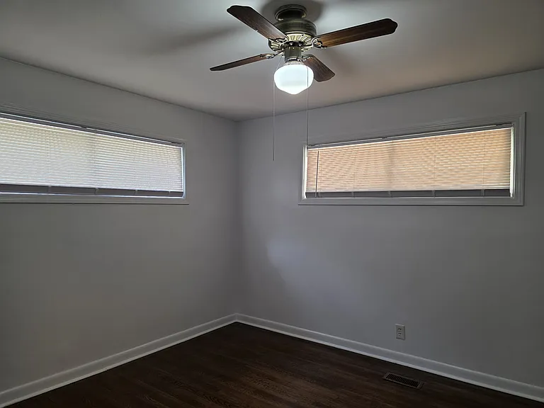 7 Furman Dr — Photo 16