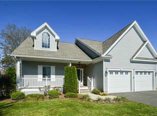 33 Quarry Ln #33, Berlin, CT 06037