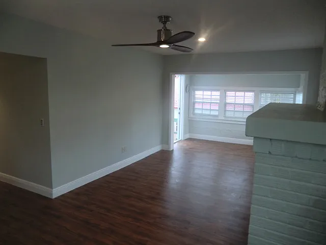 411 S Ocean Breeze — Photo 4