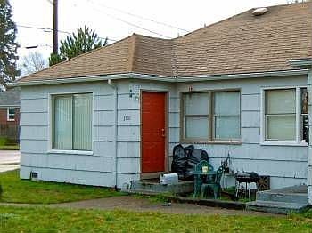 3rd image of 3500 E Evergreen Blvd