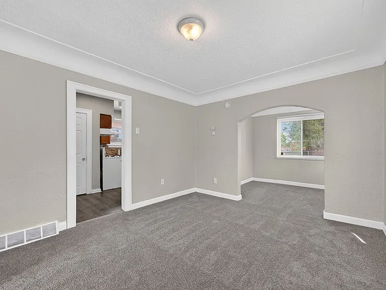 16934 Ilene St — Photo 5