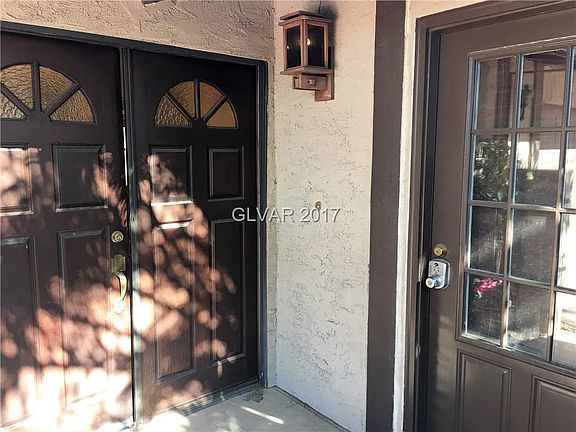 3rd image of 4156 Blue Heron Ct