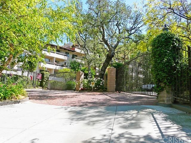 Entrance gate of this lovely, wooded complex.