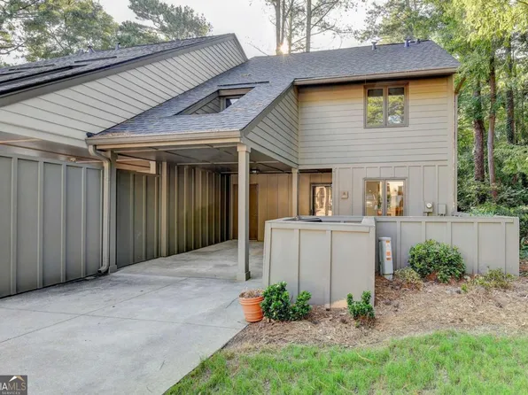 882 Cedar Canyon Sq SE, Marietta, GA 30067