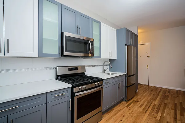 Rented by Nooklyn NYC LLC | media 25