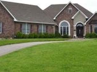 11310 Cedar Ridge Blvd, Savannah, MO 64485