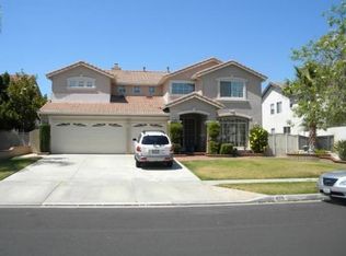 675 Rembrandt Cir, Corona, CA 92882