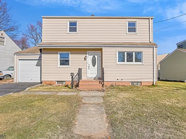 35 Koehler Dr, South Bound Brook Boro, NJ 08880