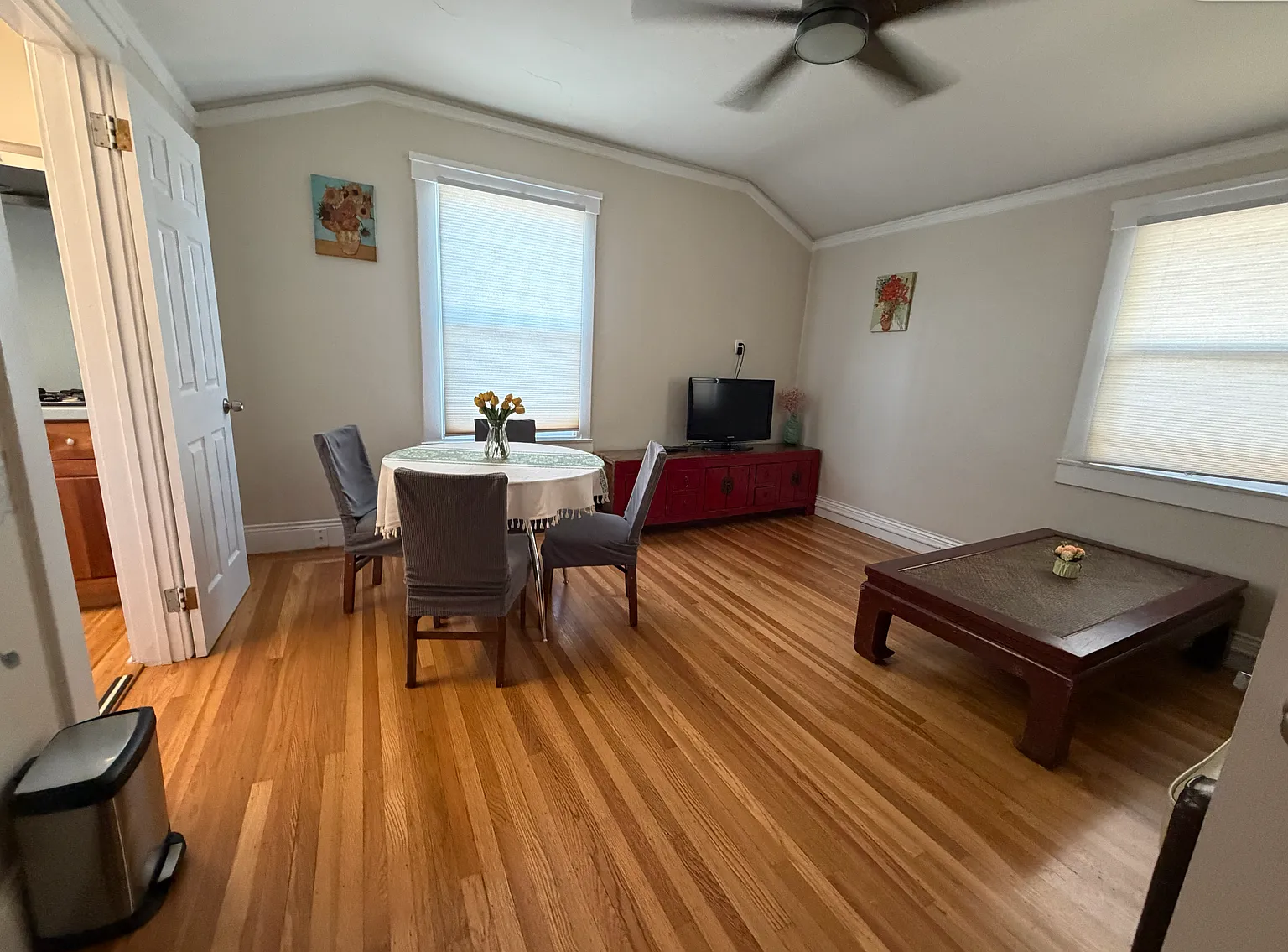 1101 Douglas Ave #A photo 1