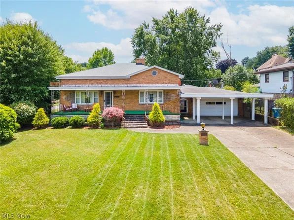 550 Edison St, Struthers, OH 44471