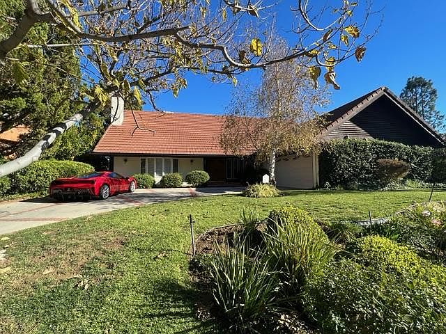 1st image of 4350 Ellenita Ave