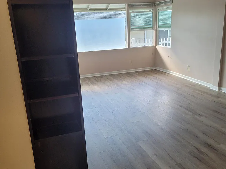 2407A Saint Louis Dr — Photo 4