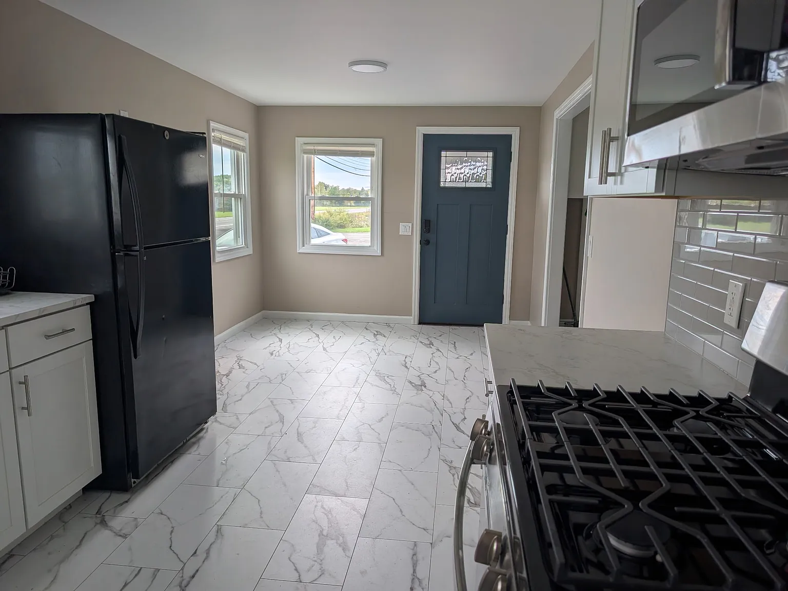 2 bed, $2,000 — Photo 1