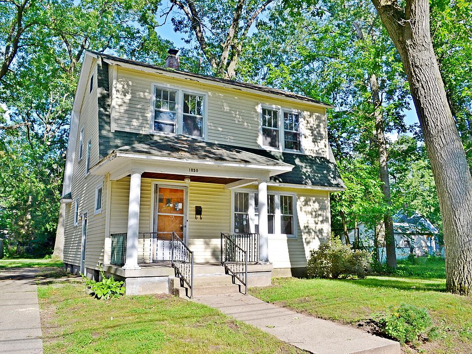 1st image of 1850 Newark Ave SE
