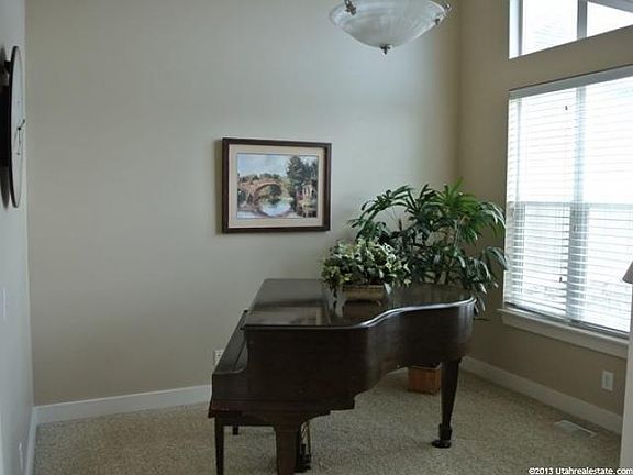 4th image of 11357 S Berg Hollow Ln