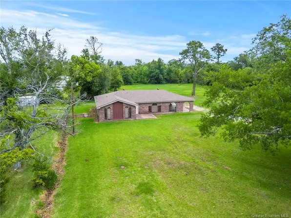 2342 W Lincoln Rd, Lake Charles, LA 70605