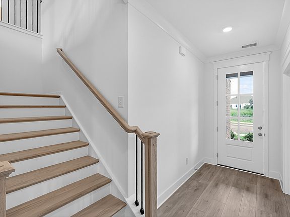 4th image of 2884 Arbor Valley Rd