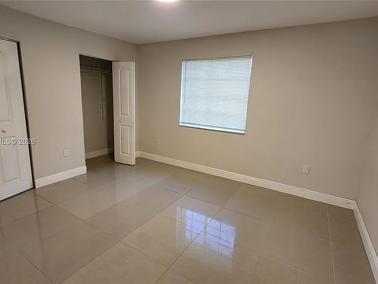 10372 NW 10th Ave — Photo 16