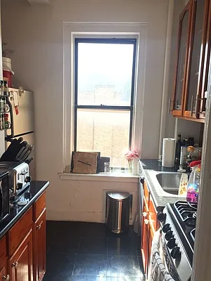 Rented by Dynamik Realty | media 9