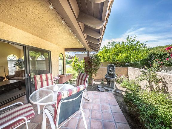4th image of 2345 S Cherokee Way Unit 127
