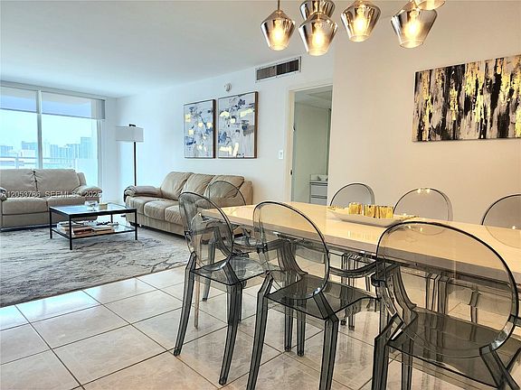 5th image of 2030 S Ocean Dr APT 810