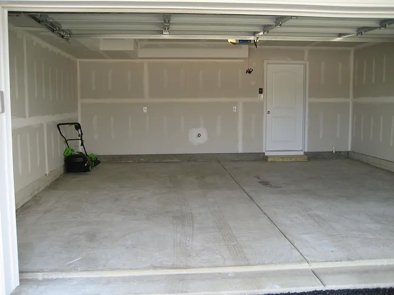 2 Car Garage