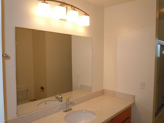3rd image of 1267 Coronado Dr APT 1