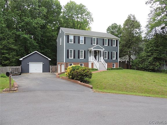 2nd image of 2502 Corryville Ct