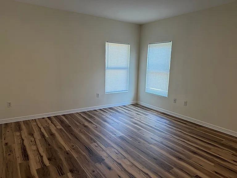10119 Candleberry Woods Ln — Photo 8