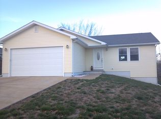 312 Harry Ave, Palmyra, MO 63461