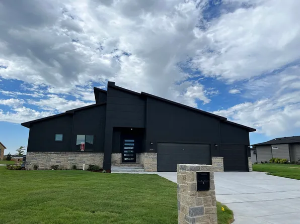 2559 N Doris Ct, Wichita, KS 67205