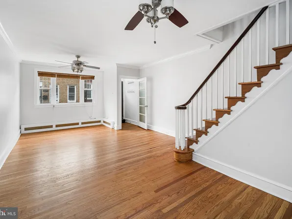 623 Gerritt St, Philadelphia, PA 19147