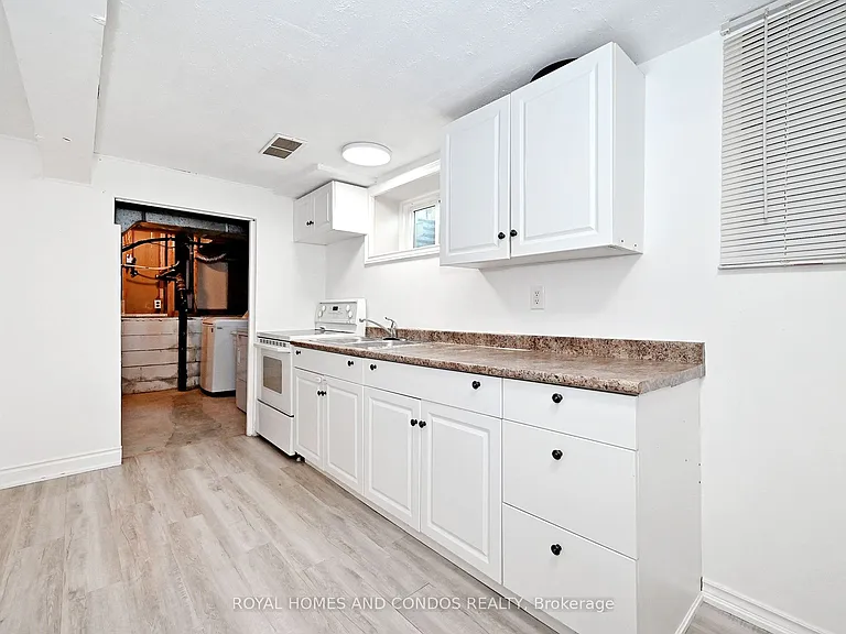27 Marlena Dr — Photo 20