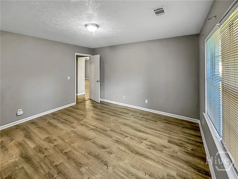 254 Bordeaux Ln — Photo 22