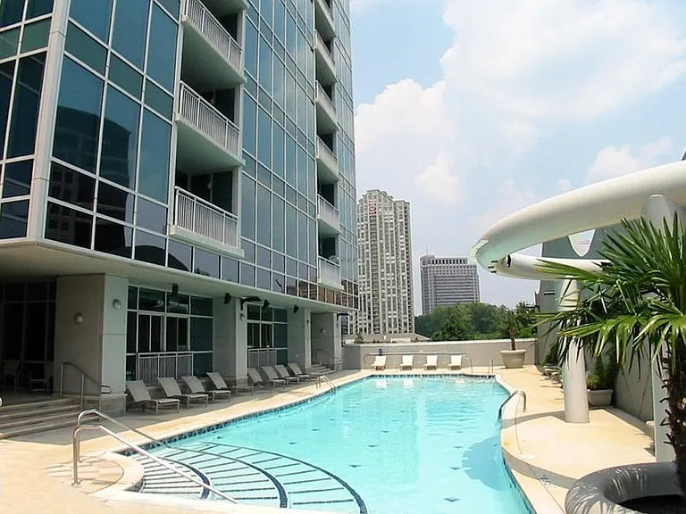 3338 Peachtree Rd NE #604 — Photo 24