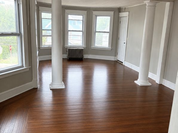 45 Divinity St Unit 2