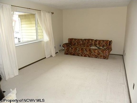 2nd image of 53 Meadow Brooke Dr