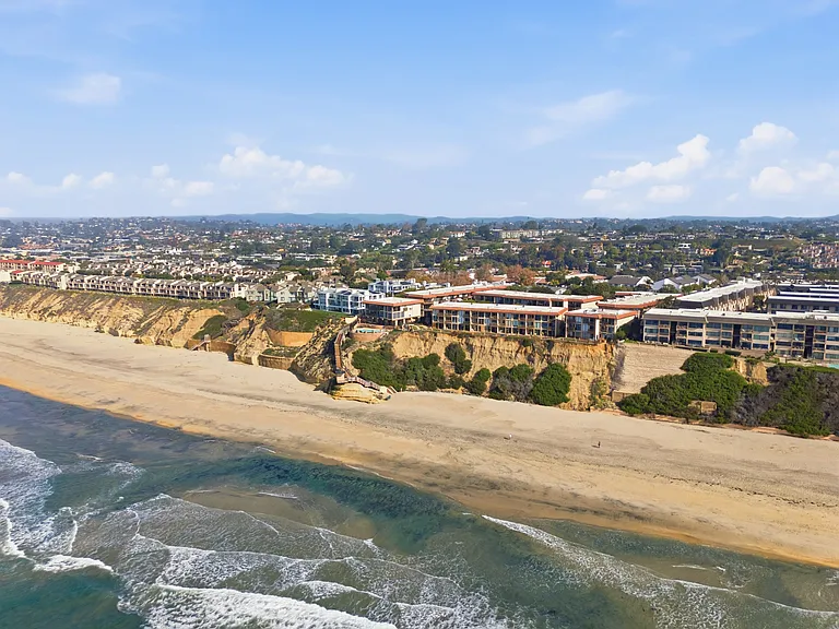 190 Del Mar Shores Ter #69 — Photo 38