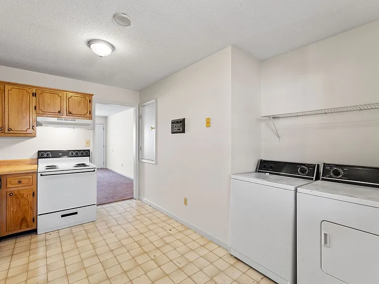 112 Stephanie Dr — Photo 13