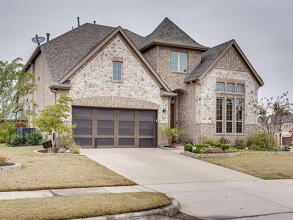 2nd image of 119 Spear Ct