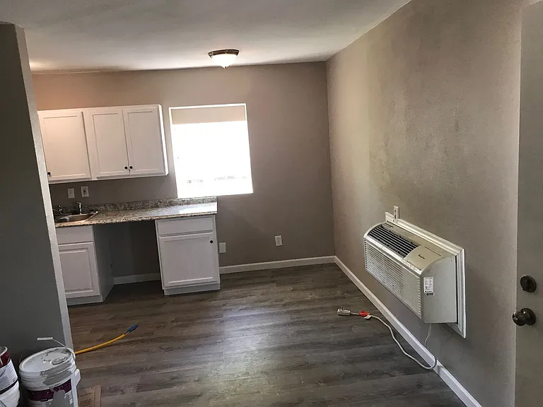 940 E Hattie St — Photo 12