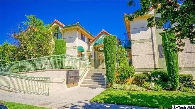 1st image of 226 W Tujunga Ave APT 106